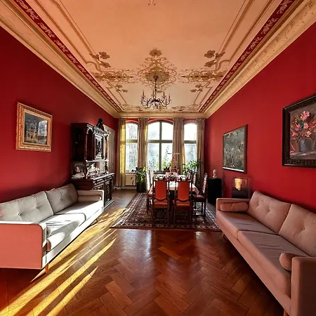 Illuminati Apartment Gotha